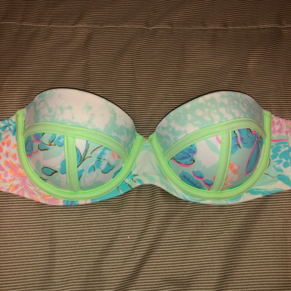 Victoria's Secret Bathing Suit Top
